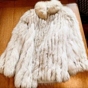 host pick // vintage saga fox fur coat